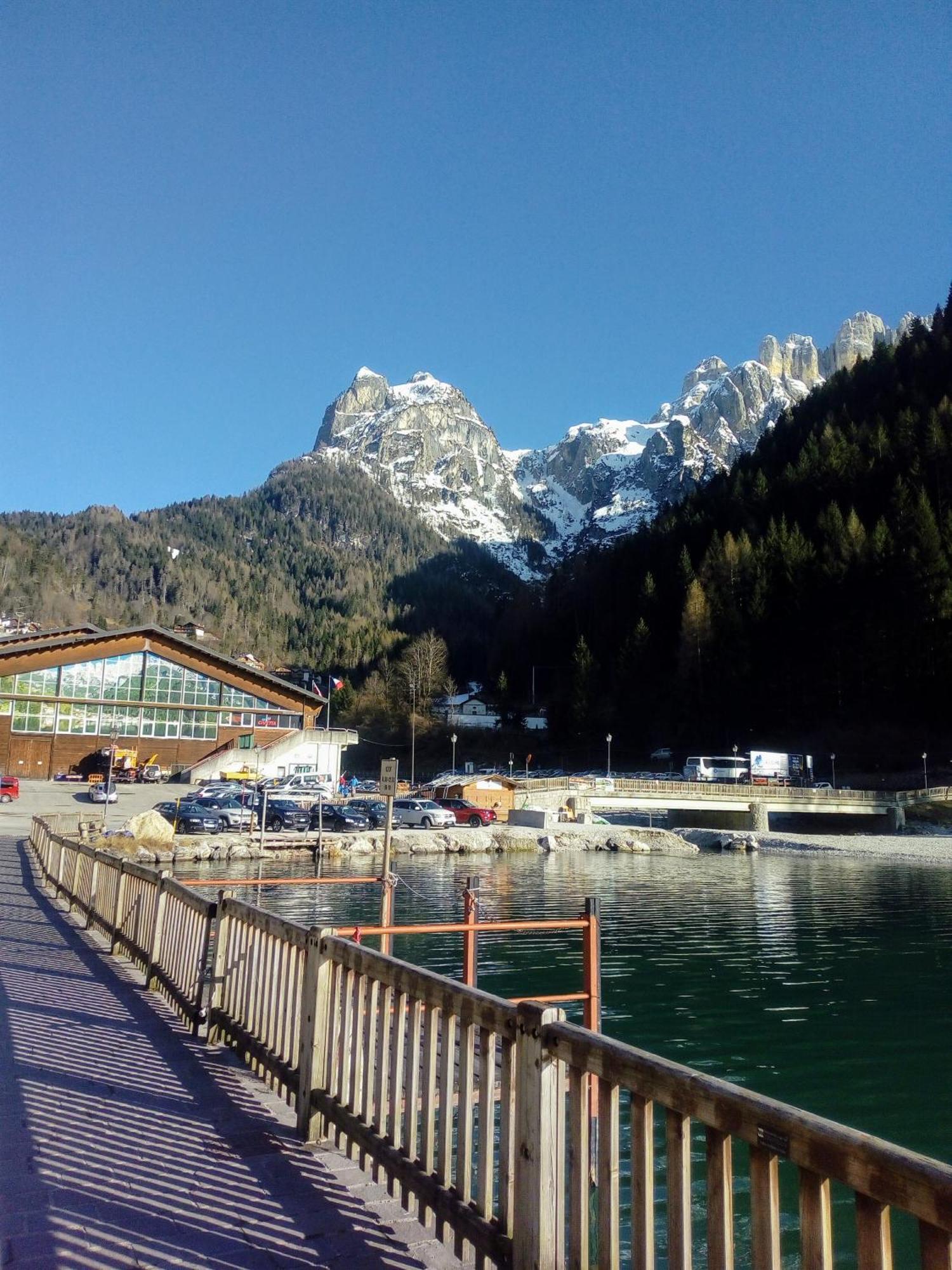 Ferienwohnung Mountain Alleghe Zimmer foto